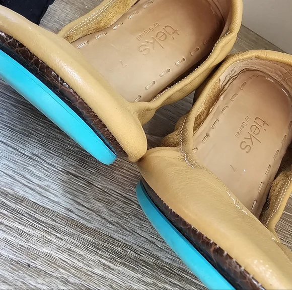 EUC TIEKS CAMEL LEATHER BALLET FLATS SIZE 7 - Picture 4 of 8